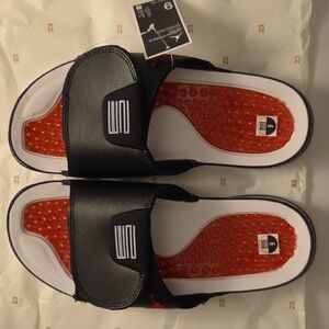 Jordan Hydro XI Retro Slides NWT